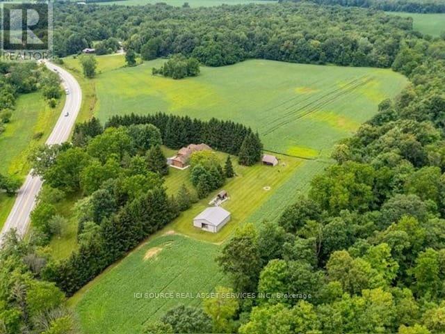 1514 Longwoods Road, Southwest Middlesex, Ontario  N0L 2N0 - Photo 2 - X13648578