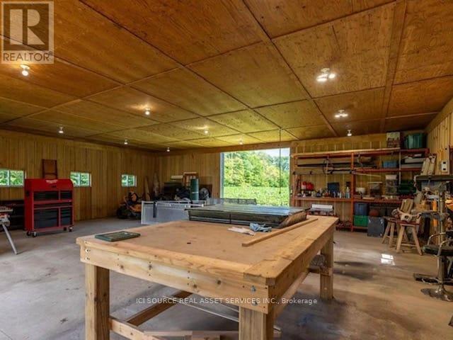 1514 Longwoods Road, Southwest Middlesex, Ontario  N0L 2N0 - Photo 24 - X13648578