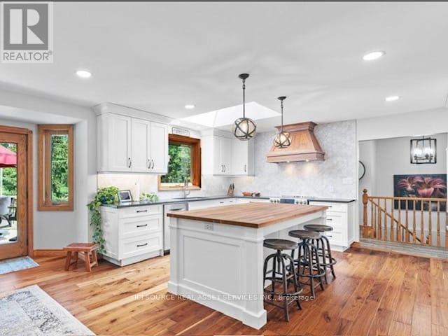 1514 Longwoods Road, Southwest Middlesex, Ontario  N0L 2N0 - Photo 5 - X13648578