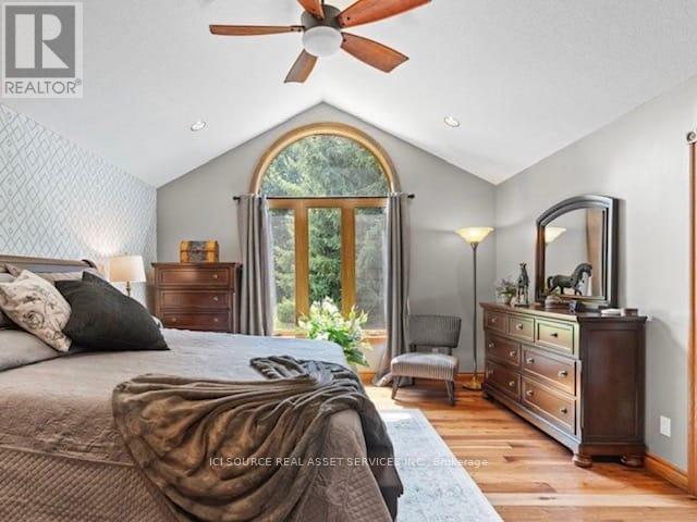 1514 Longwoods Road, Southwest Middlesex, Ontario  N0L 2N0 - Photo 9 - X13648578