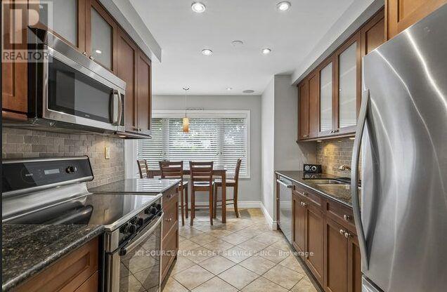 1603 Lincolnshire Boulevard, Mississauga, Ontario  L5E 2S8 - Photo 11 - W13656210