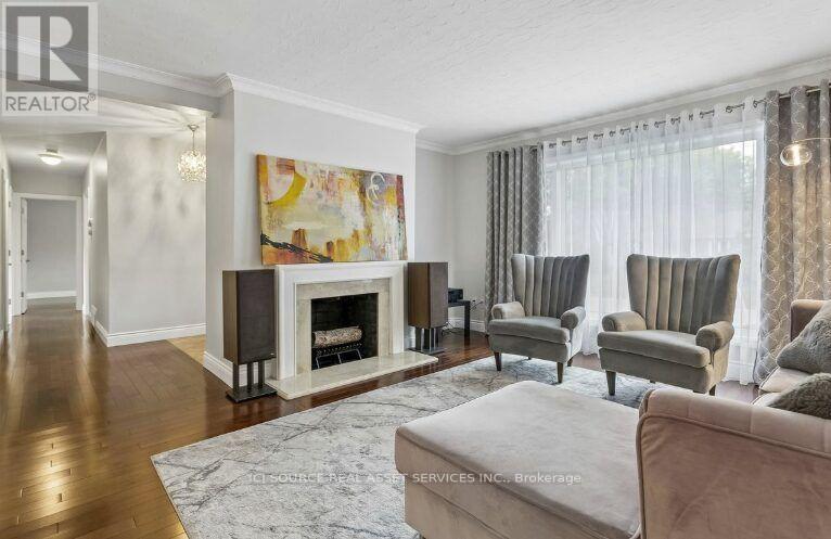 1603 Lincolnshire Boulevard, Mississauga, Ontario  L5E 2S8 - Photo 8 - W13656210