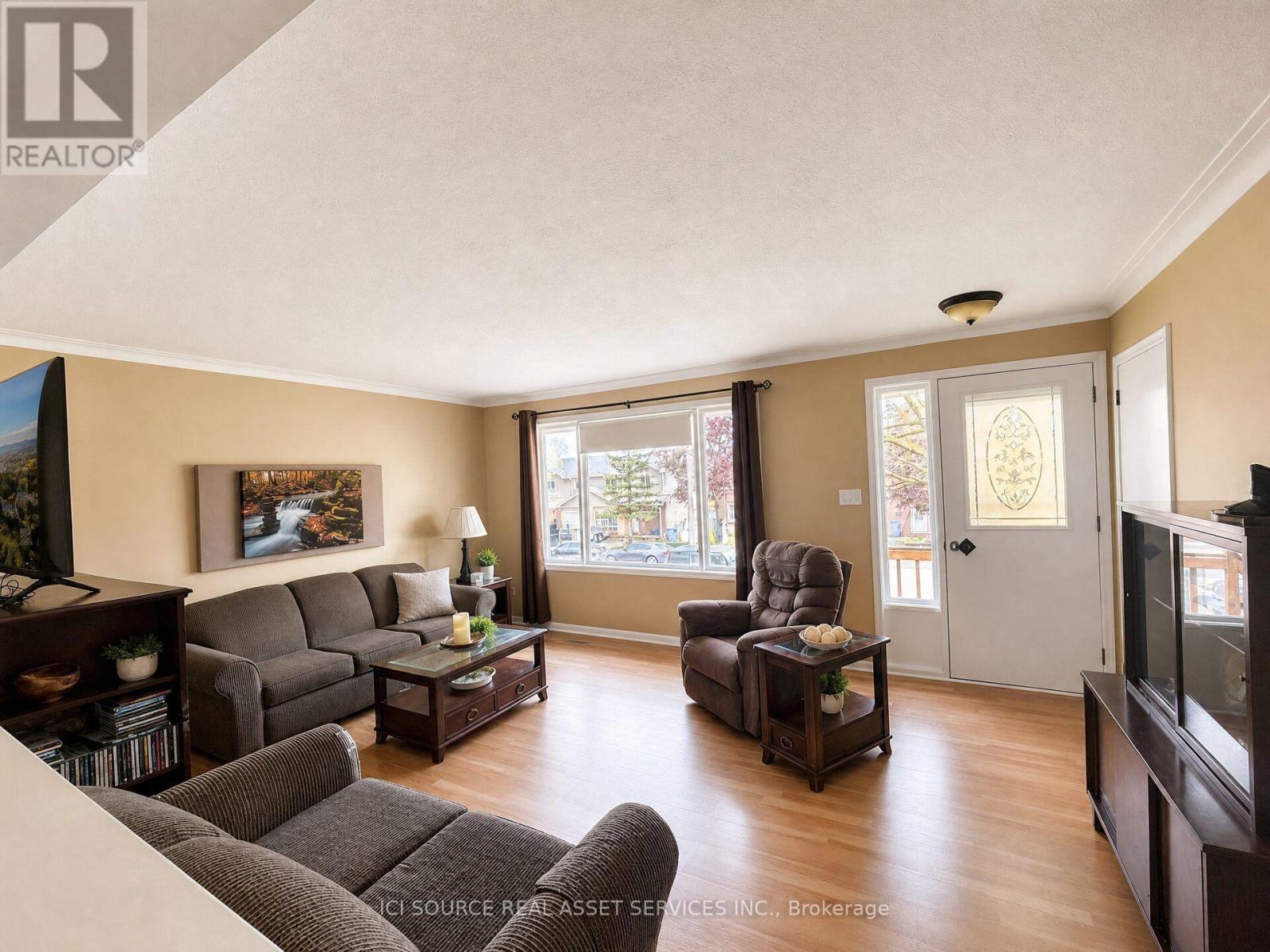 6 Orange Street, Orangeville, Ontario  L9W 2K4 - Photo 4 - W13660730