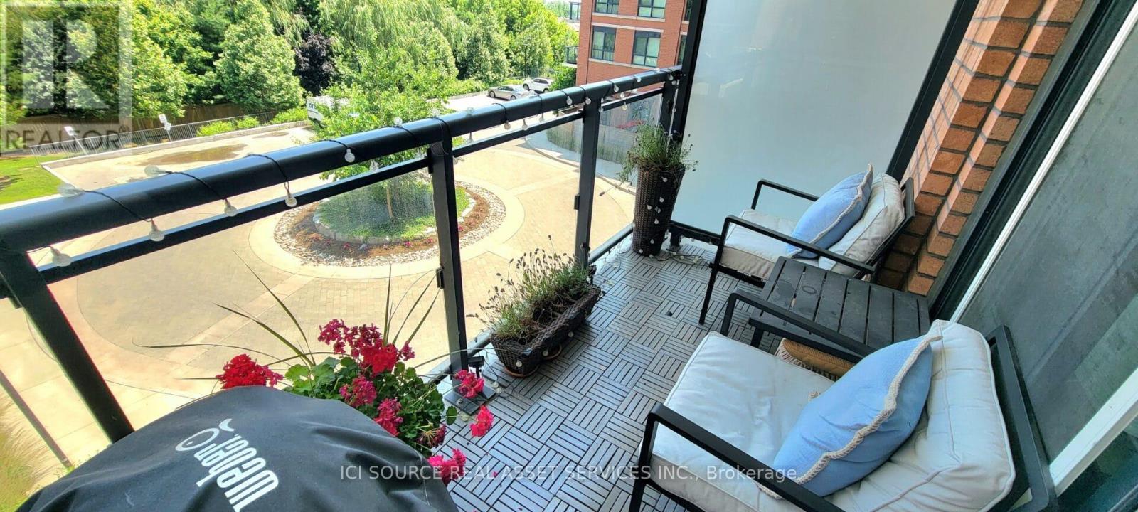 301 - 11611 Yonge Street, Richmond Hill, Ontario  L4E 1G2 - Photo 5 - N13735130