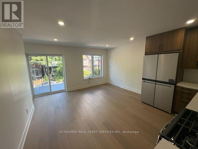 2 - 150 Brunswick Avenue, Toronto, Ontario  M5S 2M2 - Photo 3 - C13751596