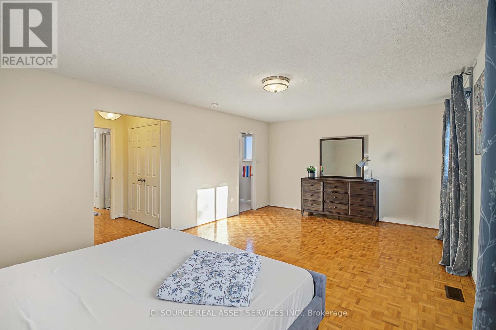 20 Kesteven Crescent, Brampton, Ontario  L6W 4E1 - Photo 22 - W13755336