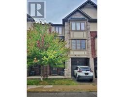8 WHALEY LANE, Hamilton, Ontario