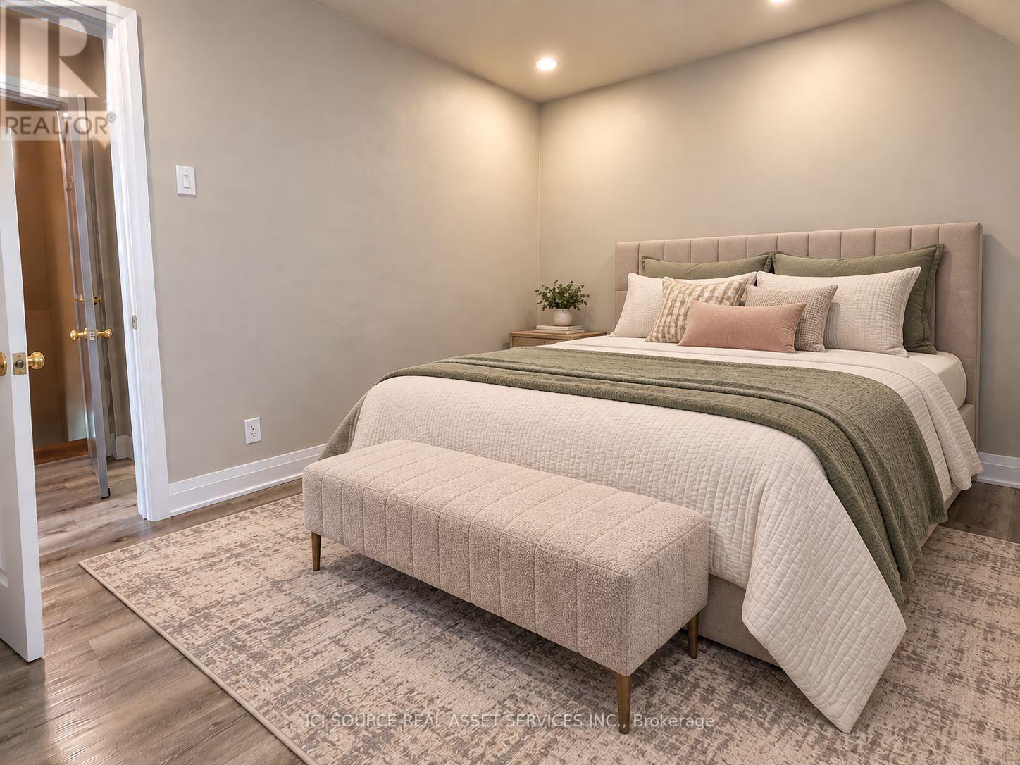 3 - 12 Somerset Street W, Ottawa, Ontario  K2P 0H4 - Photo 2 - X13782224