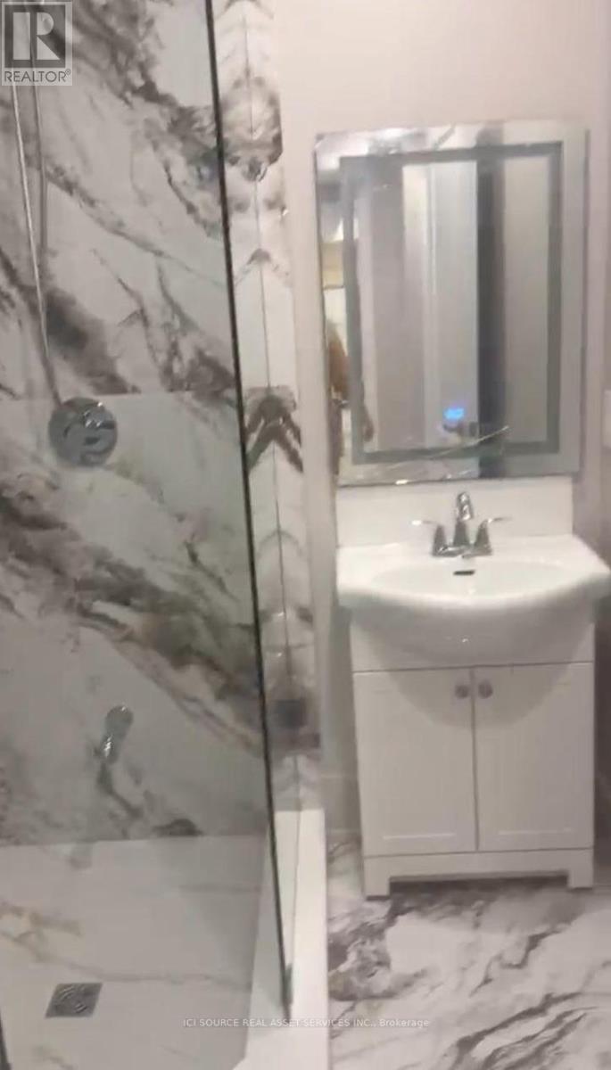 Lower - 92 Richard Lovat Court, Vaughan, Ontario  L0J 1C0 - Photo 8 - N13783768