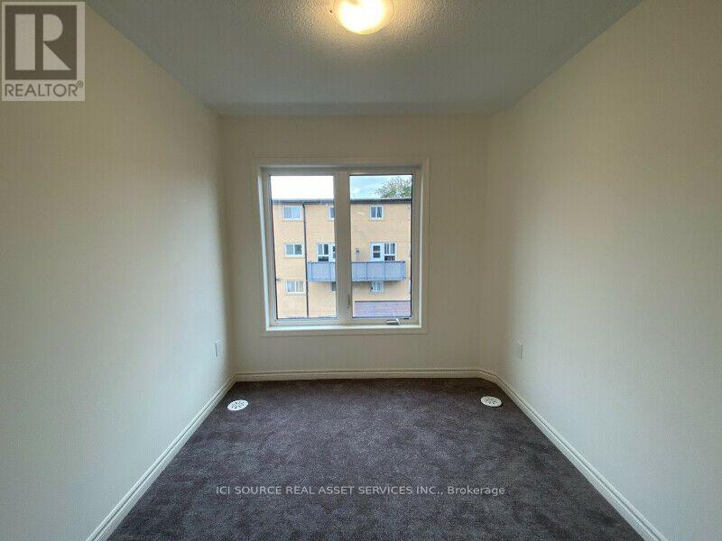 10 - 2285 Mcnab Lane, Mississauga, Ontario  L5J 0B3 - Photo 7 - W13783788