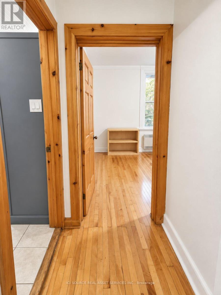 2 - 12 Somerset Street W, Ottawa, Ontario  K2P 0H4 - Photo 2 - X13785246
