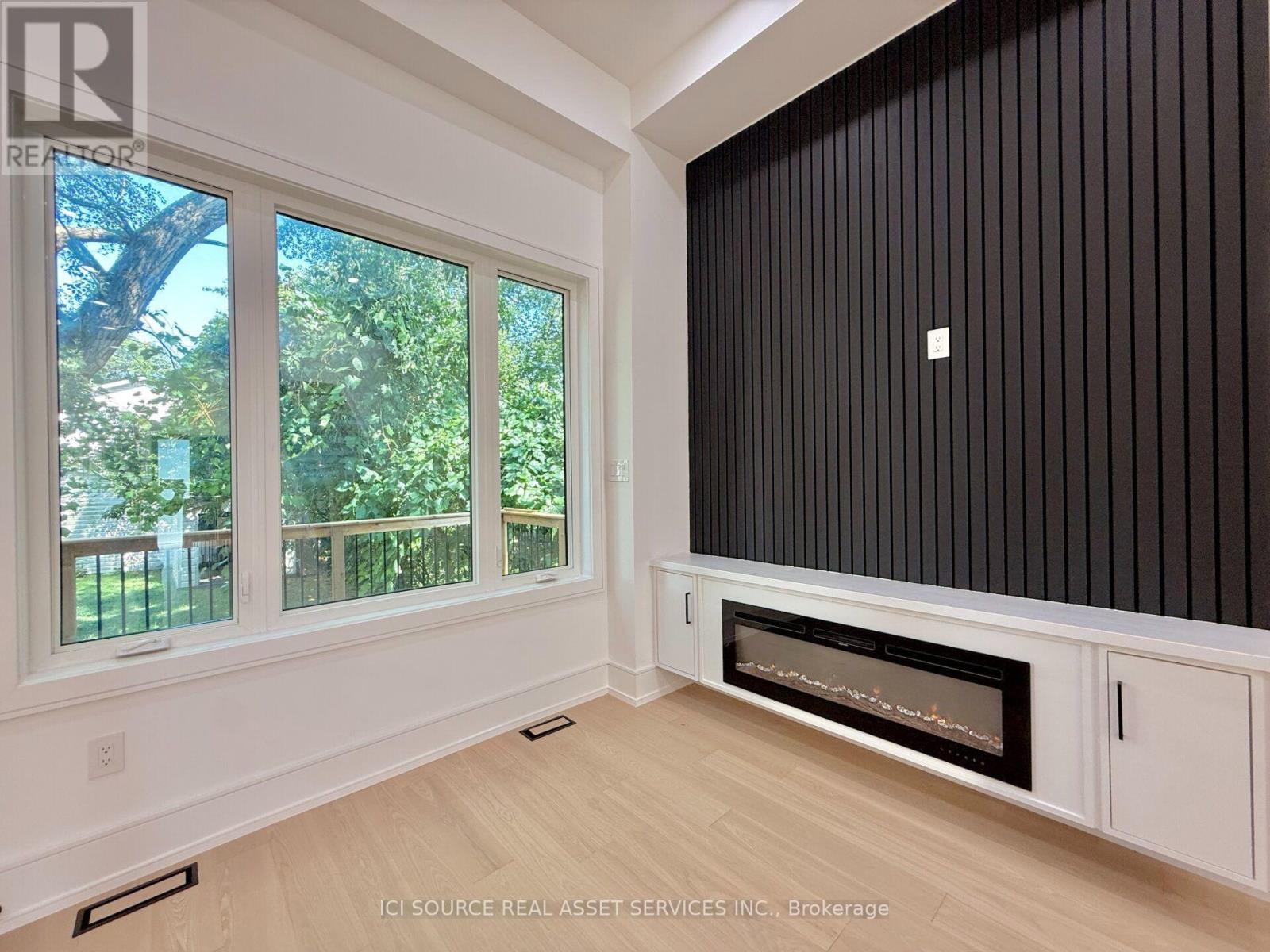 21 Vanbrugh Avenue, Toronto, Ontario  M1N 3S8 - Photo 10 - E13789412