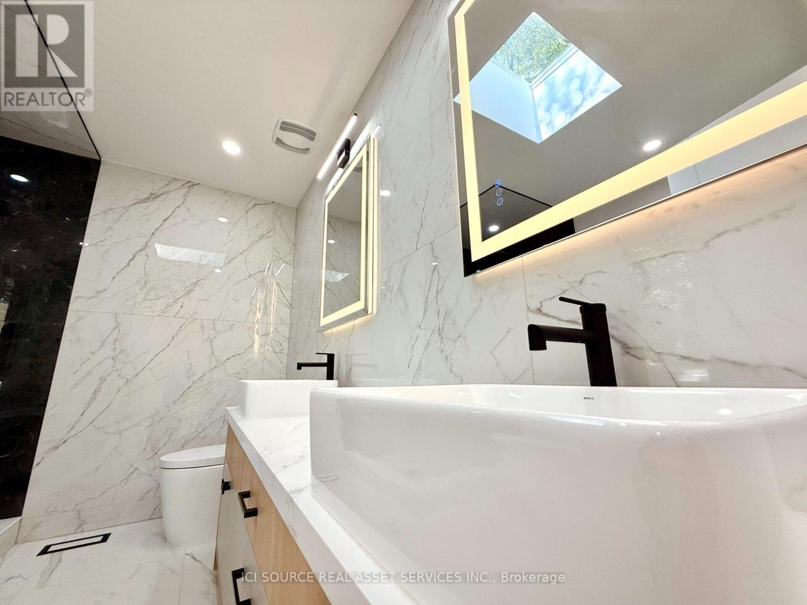 21 Vanbrugh Avenue, Toronto, Ontario  M1N 3S8 - Photo 18 - E13789412