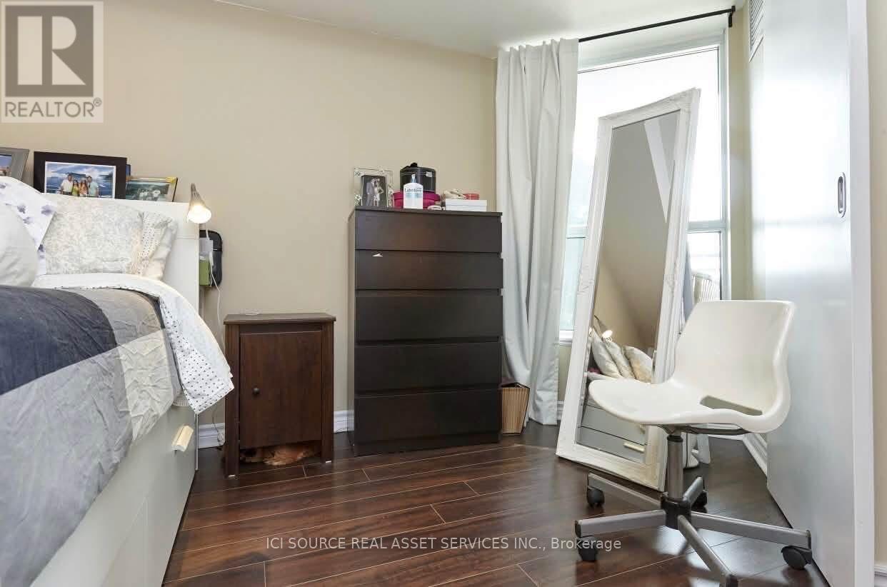 812 - 228 Queens Quay W, Toronto, Ontario  M5J 2X1 - Photo 11 - C13791154