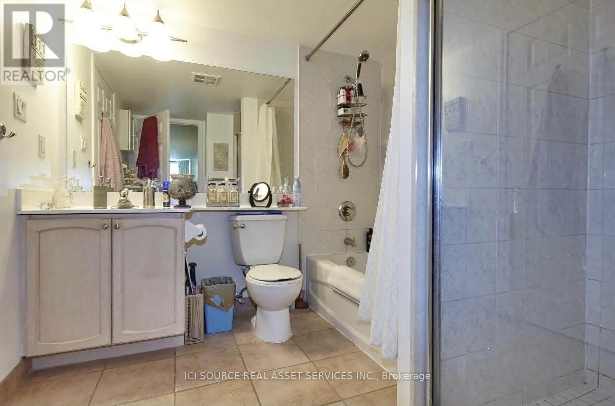 812 - 228 Queens Quay W, Toronto, Ontario  M5J 2X1 - Photo 13 - C13791154
