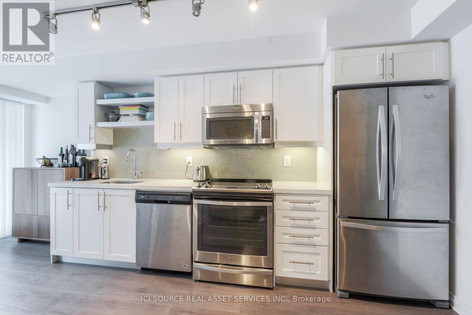 1020 - 525 Adelaide Street W, Toronto, Ontario  M5V 0N7 - Photo 12 - C13795142