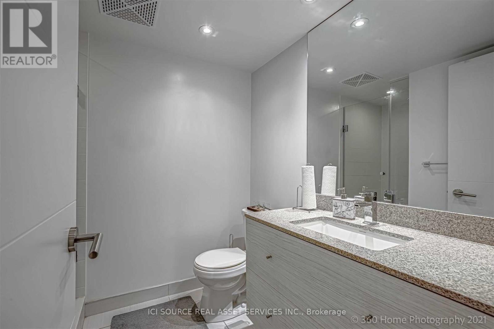 1020 - 525 Adelaide Street W, Toronto, Ontario  M5V 0N7 - Photo 13 - C13795142