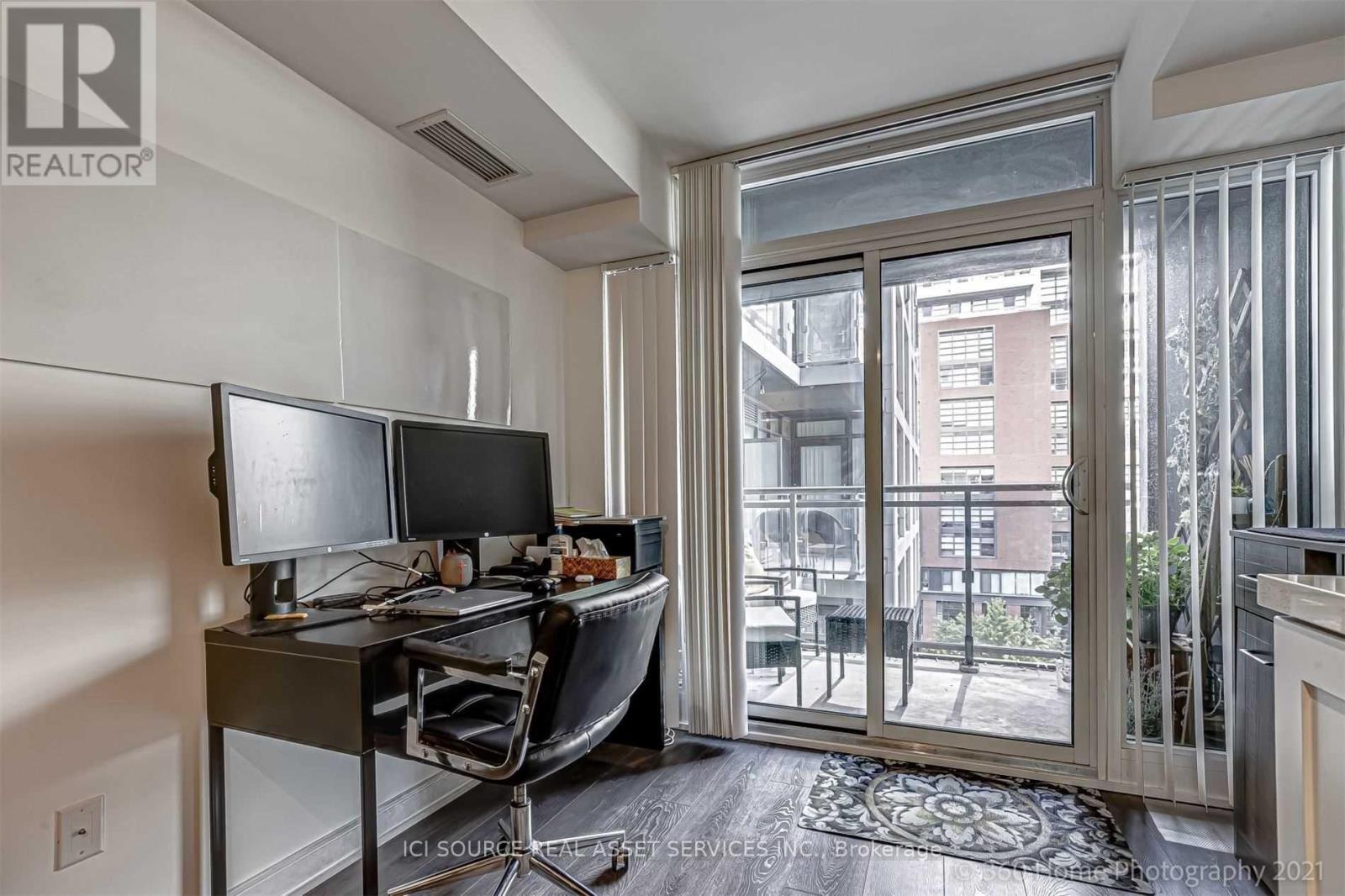 1020 - 525 Adelaide Street W, Toronto, Ontario  M5V 0N7 - Photo 9 - C13795142