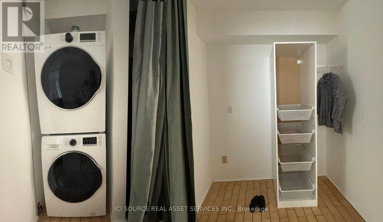 2 - 60 Beverley Street, Toronto, Ontario  M5T 1X9 - Photo 4 - C13797408