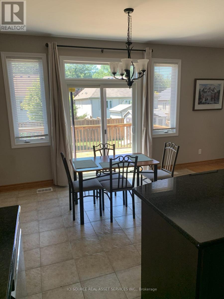 12 Grand Poplar Lane, Wasaga Beach, Ontario  L9Z 0C7 - Photo 4 - S13797998