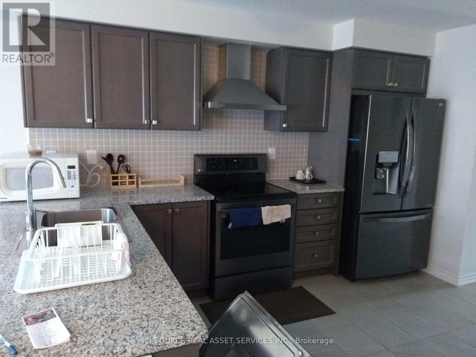 60 Scarletwood Street, Hamilton, Ontario  L8J 0K8 - Photo 7 - X13803630