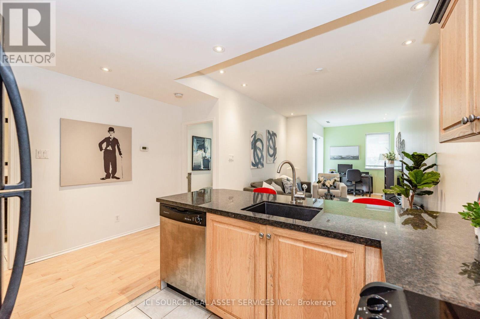 308 - 600 Eglinton Avenue E, Toronto, Ontario  M4P 1P3 - Photo 12 - C13805568