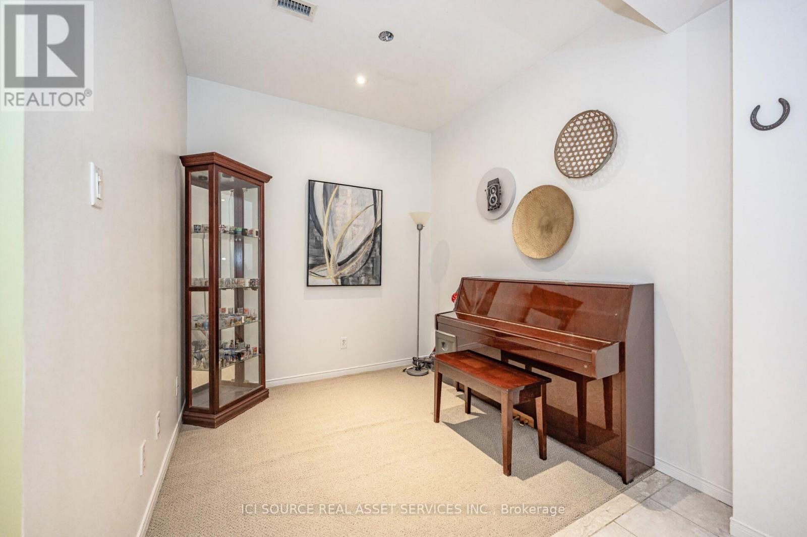 308 - 600 Eglinton Avenue E, Toronto, Ontario  M4P 1P3 - Photo 6 - C13805568