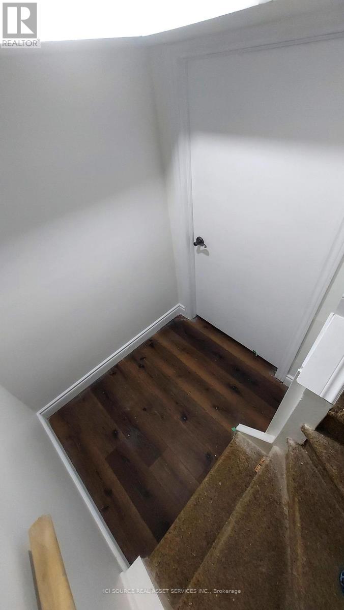 Lower - 2769 Willowmore Way, Mississauga, Ontario  L5N 3N8 - Photo 5 - W13812450