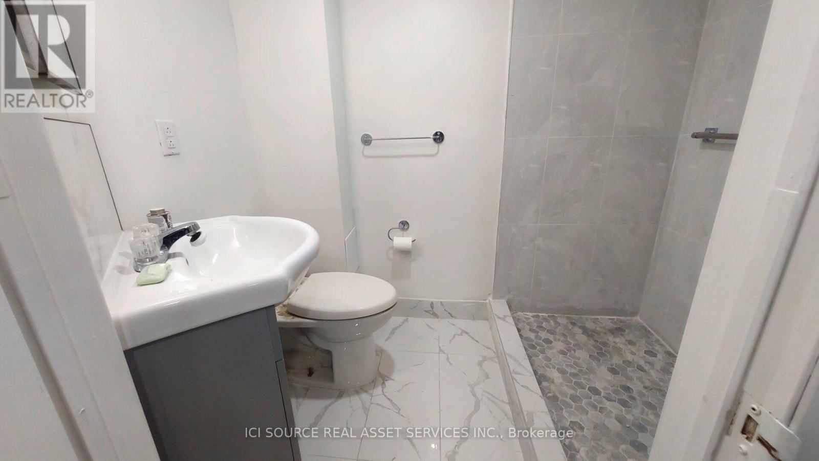 Lower - 2769 Willowmore Way, Mississauga, Ontario  L5N 3N8 - Photo 8 - W13812450