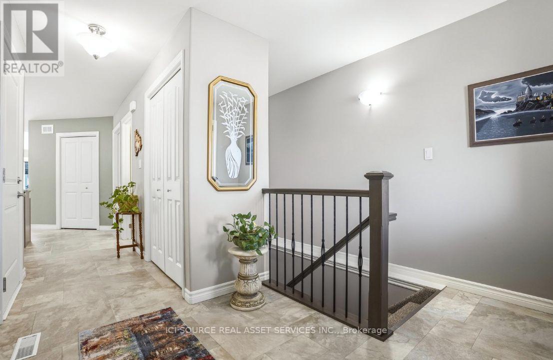 5 Mavis Way, Belleville, Ontario  K8P 0G2 - Photo 3 - X13814598