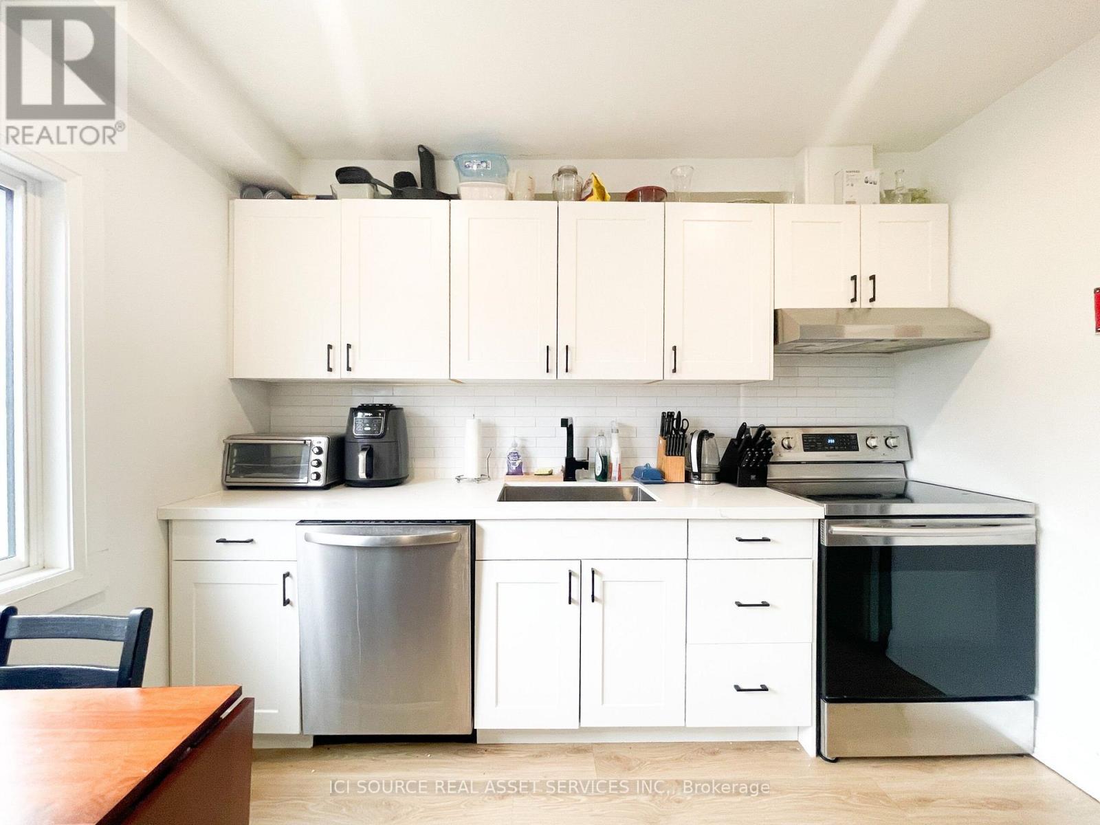 1 - 20 Sullivan Street, Toronto, Ontario  M5T 1B9 - Photo 5 - C13822192