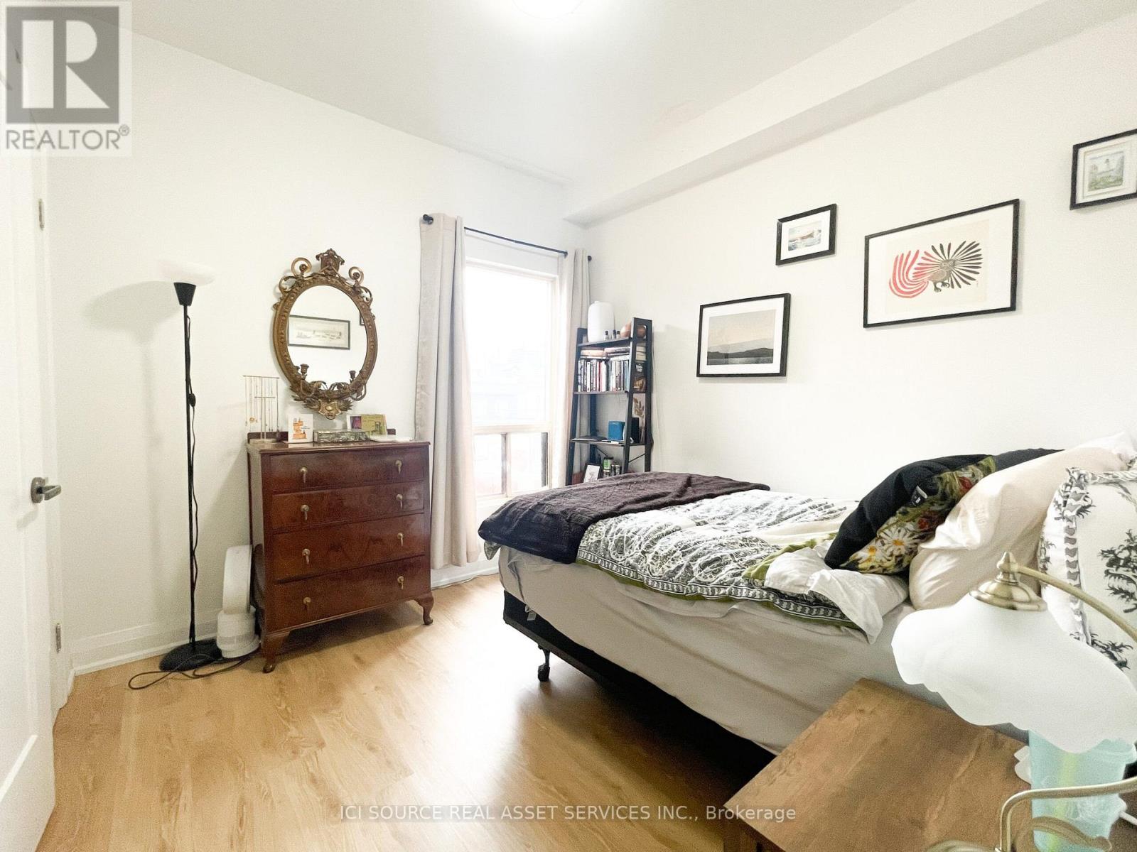 1 - 20 Sullivan Street, Toronto, Ontario  M5T 1B9 - Photo 8 - C13822192