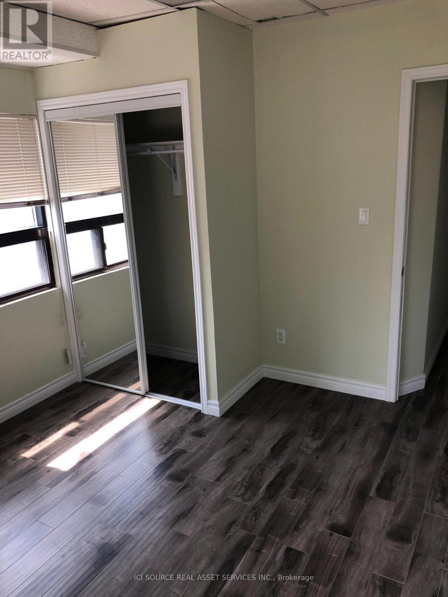 1 - 849 Bathurst Street, Toronto, Ontario  M5R 3G2 - Photo 5 - C13822224