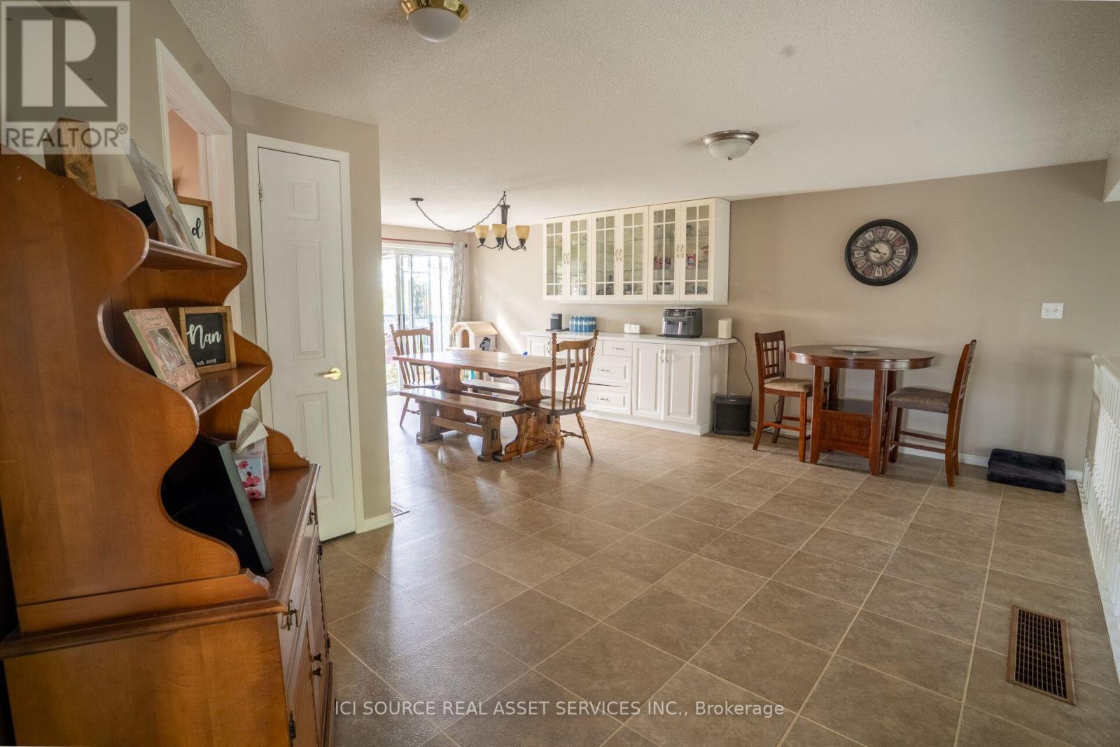 56 Hersey Crescent, Barrie, Ontario  L4N 8R2 - Photo 17 - S13822182