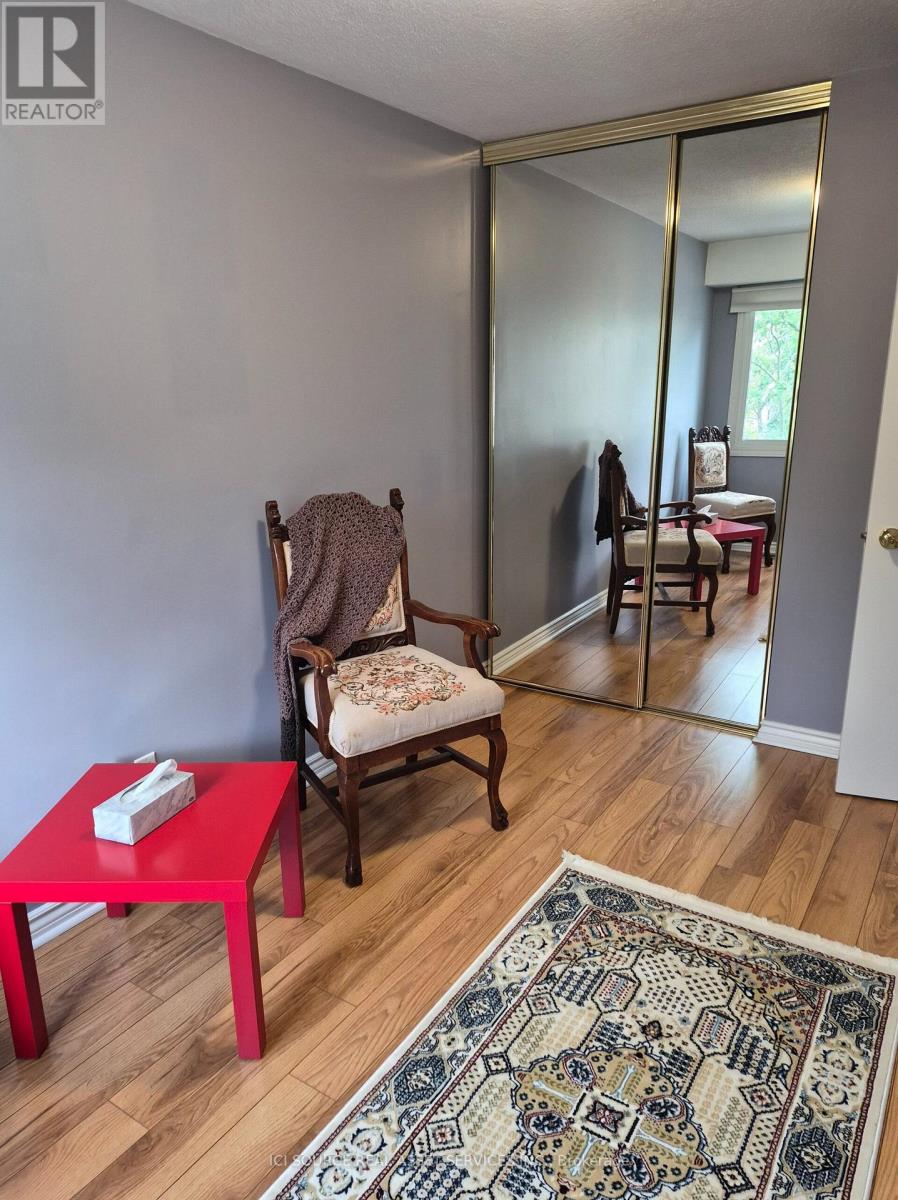 1576 Lassiter Terrace, Ottawa, Ontario  K1J 8N4 - Photo 13 - X13822158