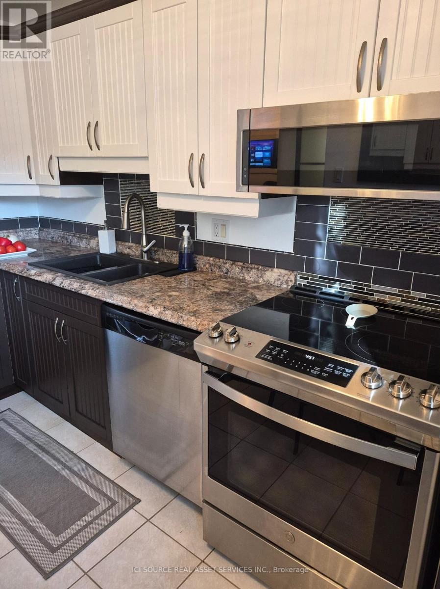1576 Lassiter Terrace, Ottawa, Ontario  K1J 8N4 - Photo 3 - X13822158