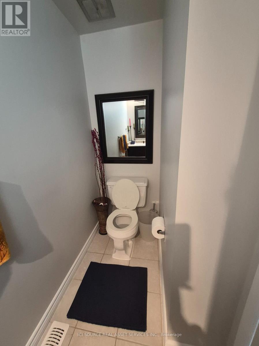 1576 Lassiter Terrace, Ottawa, Ontario  K1J 8N4 - Photo 5 - X13822158