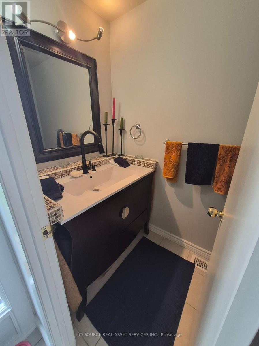 1576 Lassiter Terrace, Ottawa, Ontario  K1J 8N4 - Photo 6 - X13822158