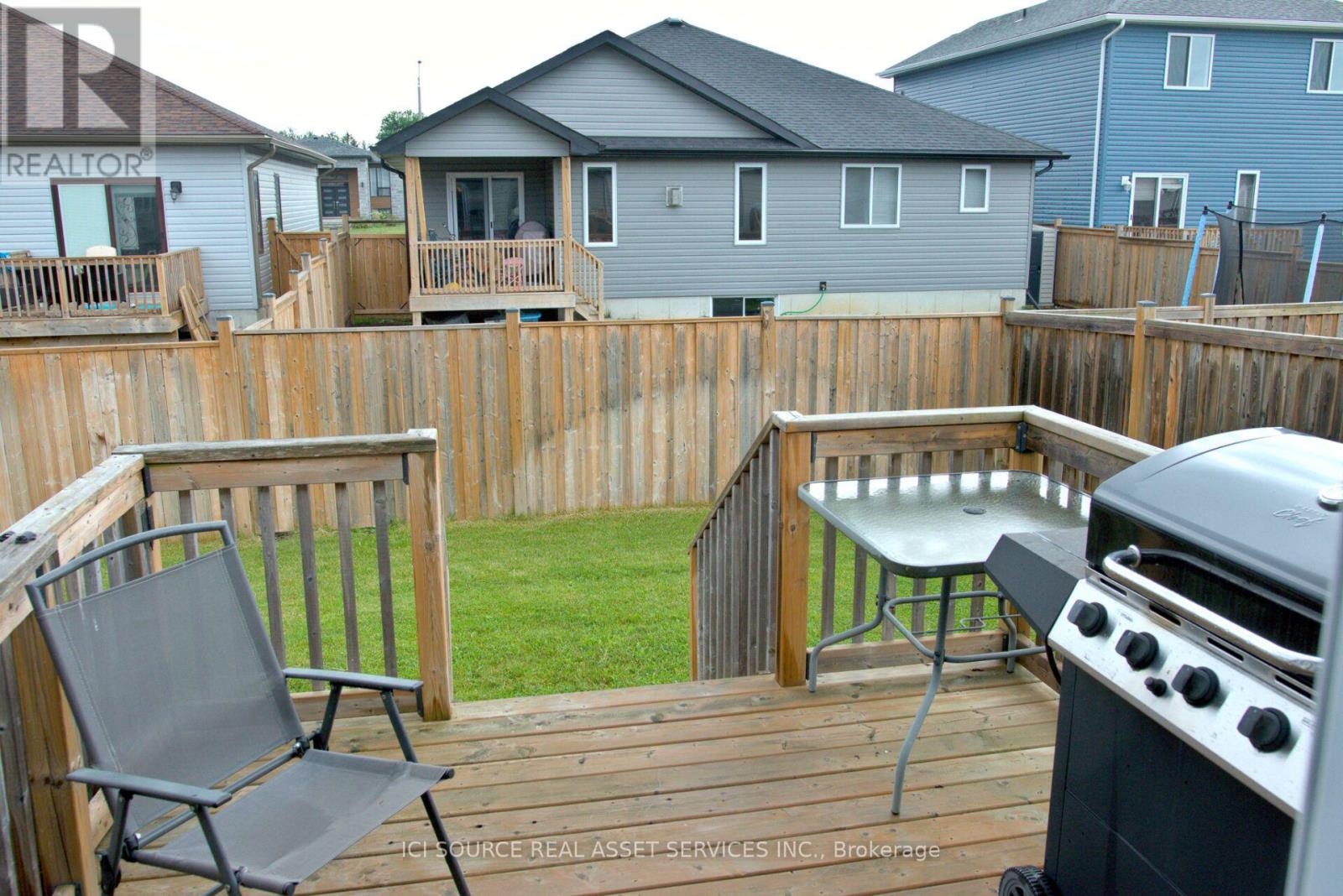 50 Deacon Place, Belleville, Ontario  K8P 0G4 - Photo 23 - X13827086