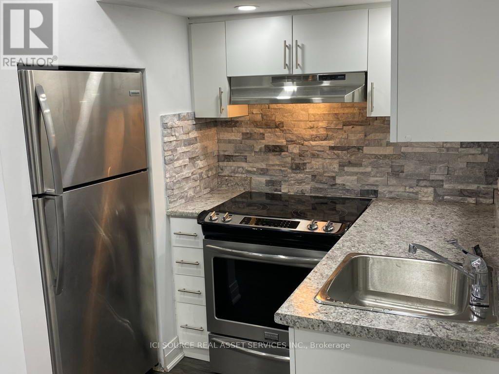 77 Newbridge Crescent, Brampton, Ontario  L6S 4B5 - Photo 22 - W13832250
