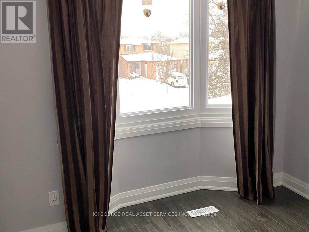 77 Newbridge Crescent, Brampton, Ontario  L6S 4B5 - Photo 27 - W13832250