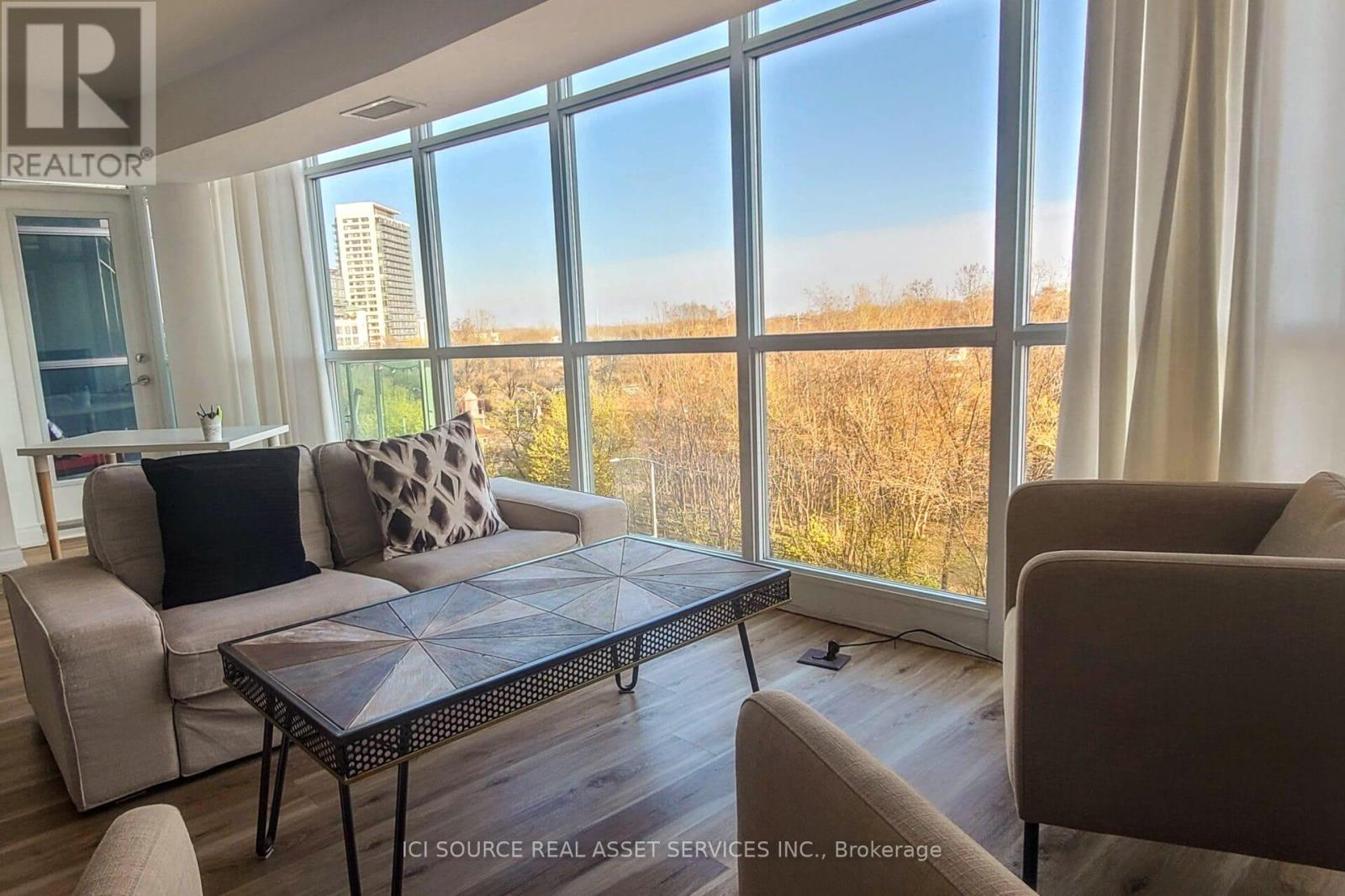 611 - 219 Fort York Boulevard, Toronto, Ontario  M5V 1B1 - Photo 2 - C13833626