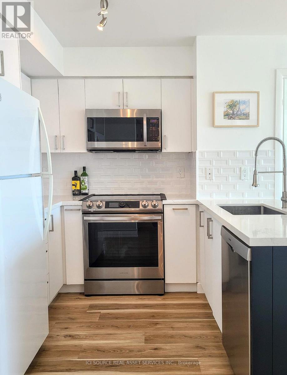 611 - 219 Fort York Boulevard, Toronto, Ontario  M5V 1B1 - Photo 4 - C13833626
