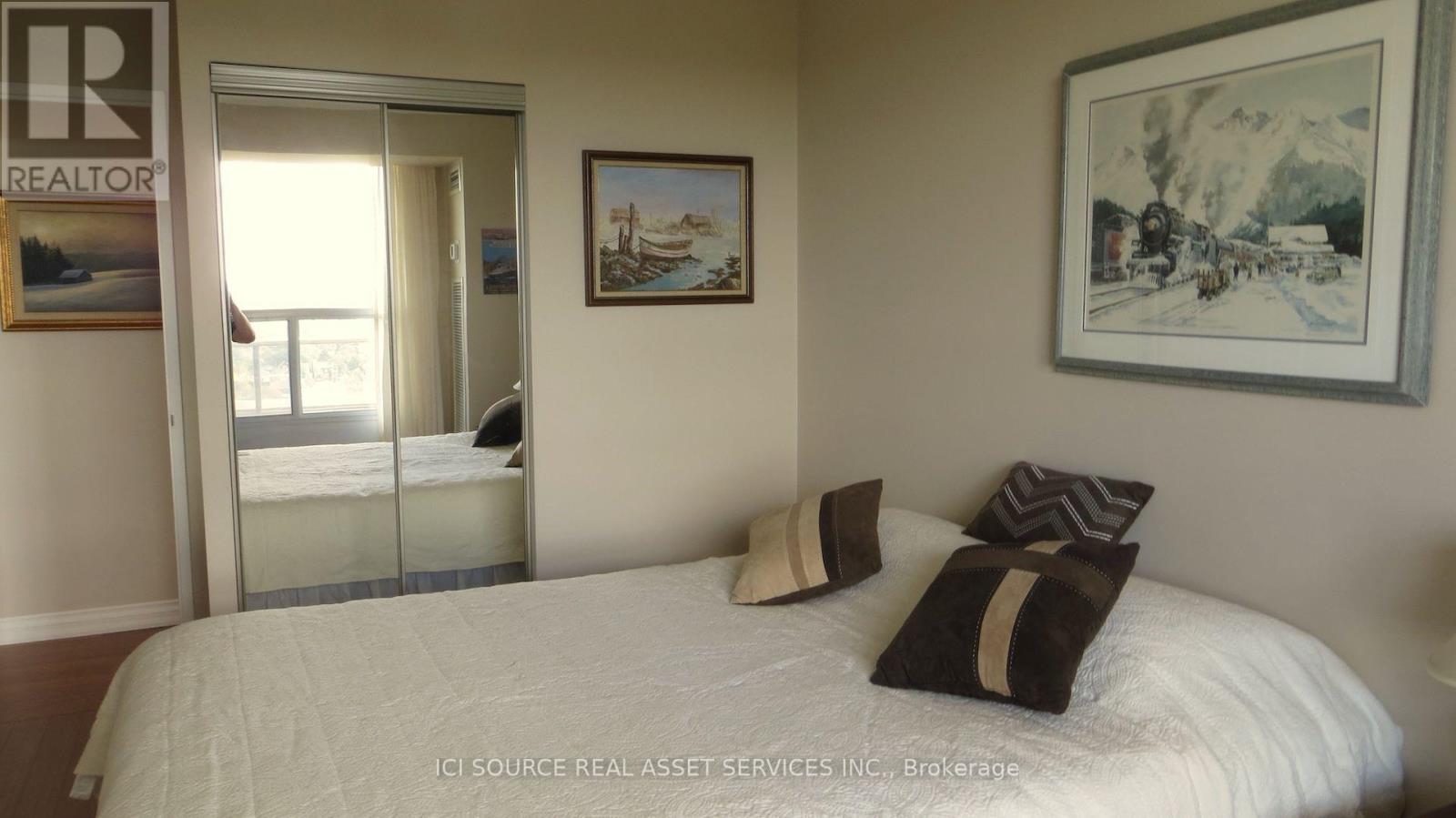 1702 - 50 Quebec Avenue, Toronto, Ontario  M6P 4B4 - Photo 14 - W13836760