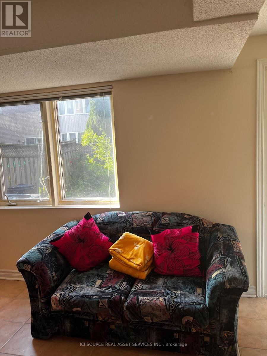Lower - 62 Grover Hill Avenue, Richmond Hill, Ontario  L4S 1T6 - Photo 6 - N13846710