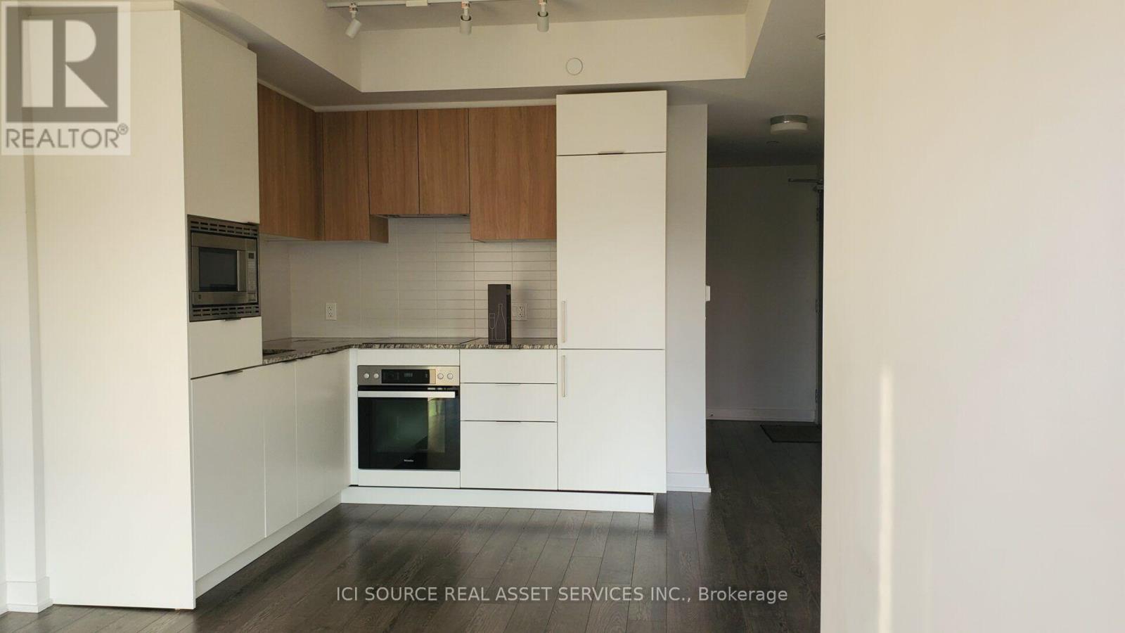 2206 - 50 O'neill Road, Toronto, Ontario  M3C 0R1 - Photo 13 - C13846766