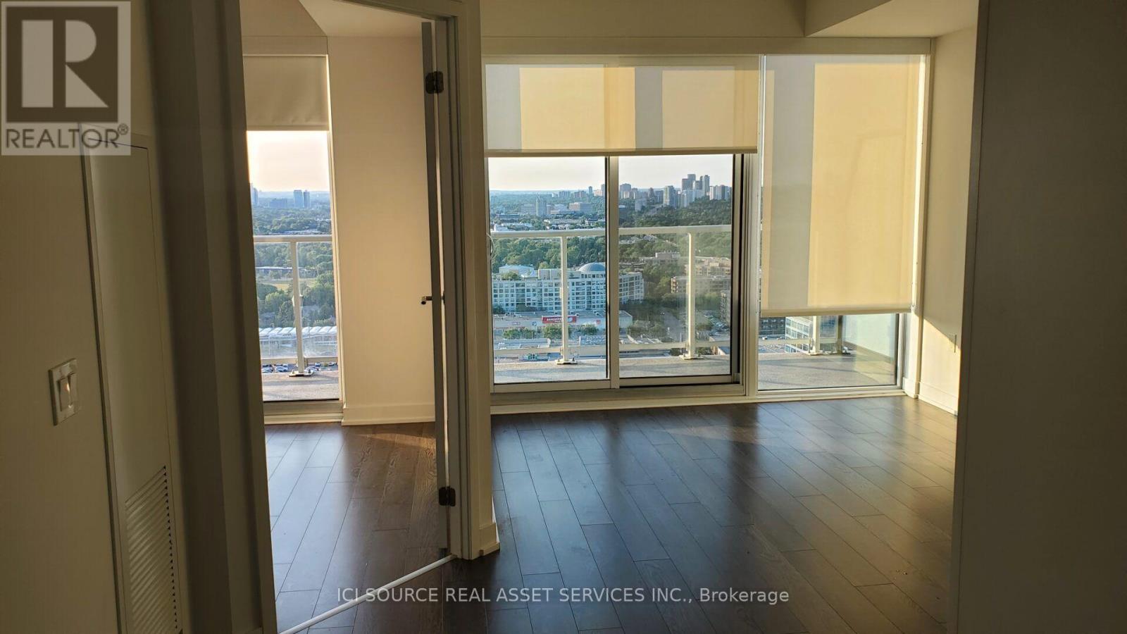 2206 - 50 O'neill Road, Toronto, Ontario  M3C 0R1 - Photo 2 - C13846766