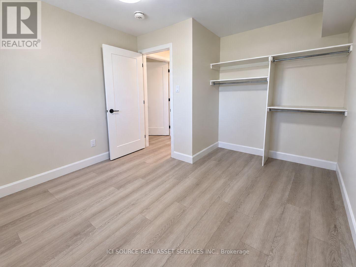 1119 Heron Road, Ottawa, Ontario  K1V 6B5 - Photo 4 - X13846782