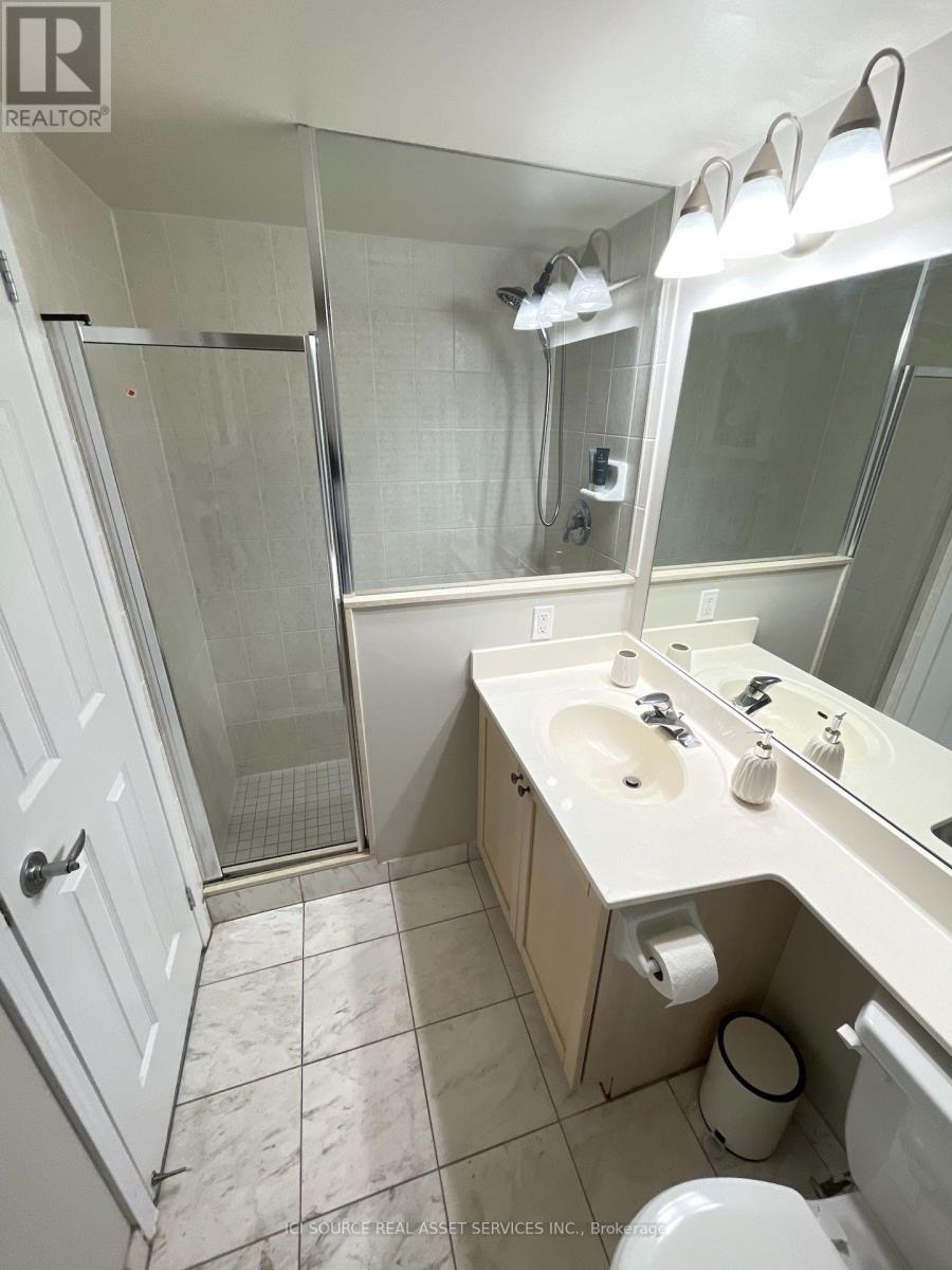2019 - 230 Queens Quay W, Toronto, Ontario  M5J 2Y7 - Photo 24 - C13853076