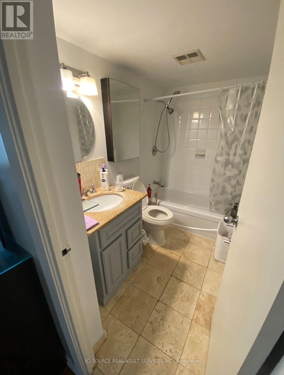 204 - 249 Major Mackenzie Drive E, Richmond Hill, Ontario  L4C 9M8 - Photo 16 - N13853128